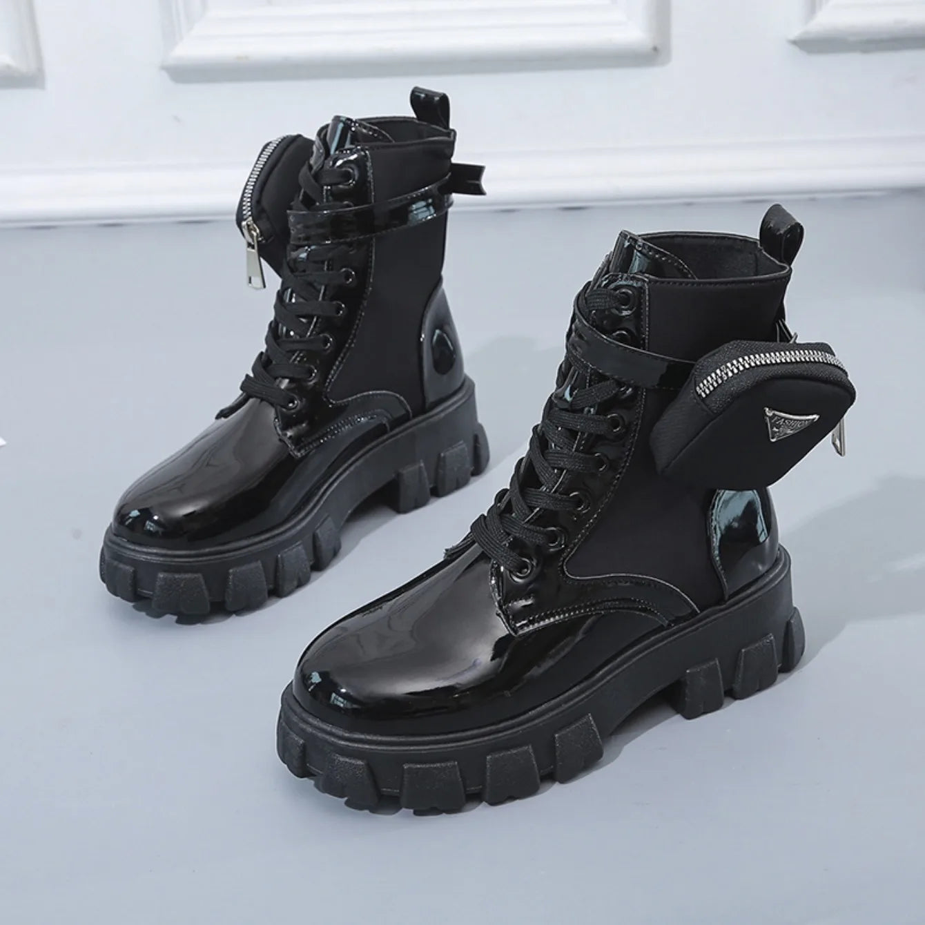 Frauen Stiefel Motorrad Casual Schuhe Neue Frau Leder Minimalistischen Klassischen Punk Weibliche Mary Jane Goth Schuhe Plattform Stiefel Frauen